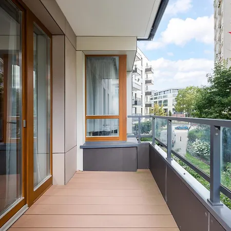 Solidarnosci Skyline By Bookinghost Апартаменты